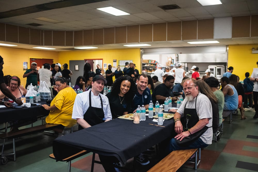 Community dinner with chefs and participants